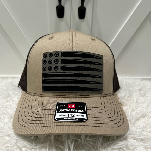 Laser engraved Richardson 112 trucker hat Amo Flag - Picture 2 of 2